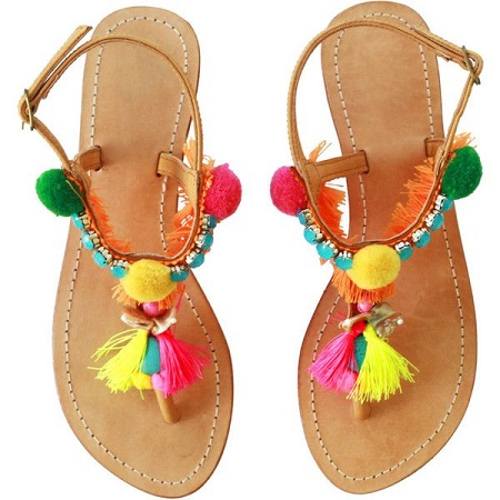 9 Latest &amp; Favourite Beach Sandals for Women and Men | I Fashion Styles