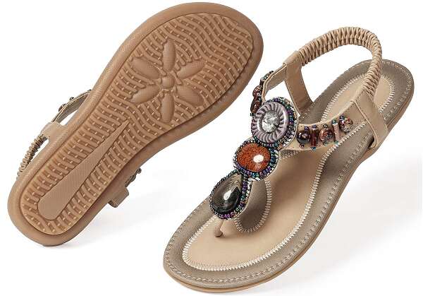 9 Latest &amp; Favourite Beach Sandals for Women and Men | I Fashion Styles