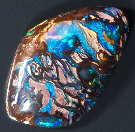 Mysteries of Opal Gemstones: Types, Colors, and Properties