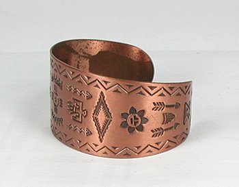 9 Trendy Copper Bracelet Designs for Men and Women