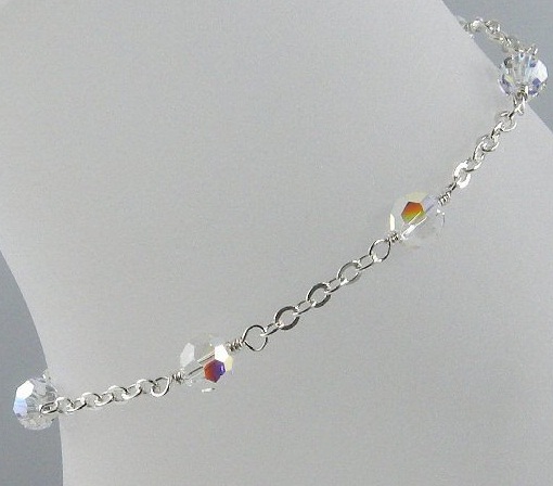 9 Beautiful Designs of Crystal Anklets for Stylish look