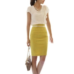 15 Trendy Collection of Straight Skirts for Women with Classic Look