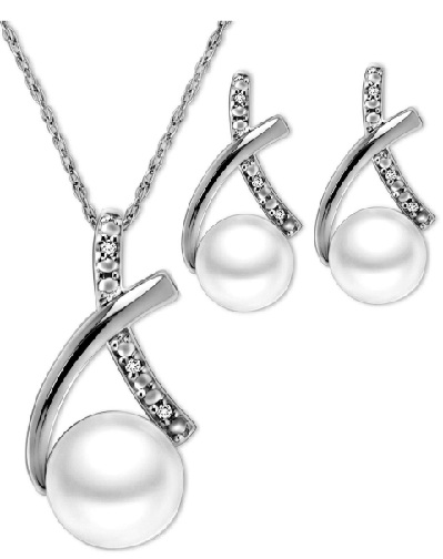 15 Trending Pearl Chain Designs with Attractive Look for Women