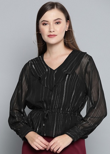 30 Trendy Designs of Black Tops for Women in Fashion