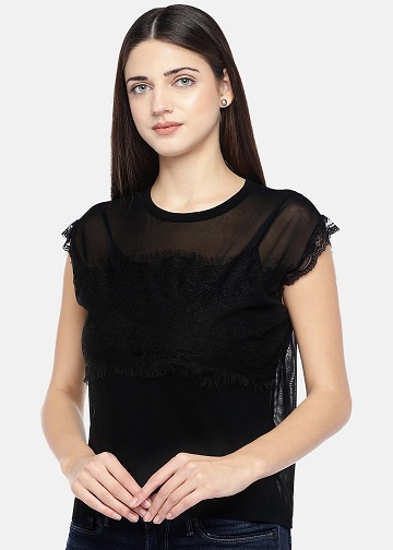 30 Trendy Designs of Black Tops for Women in Fashion