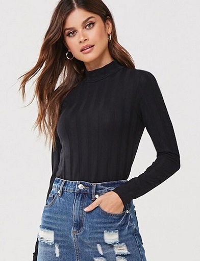 30 Trendy Designs of Black Tops for Women in Fashion