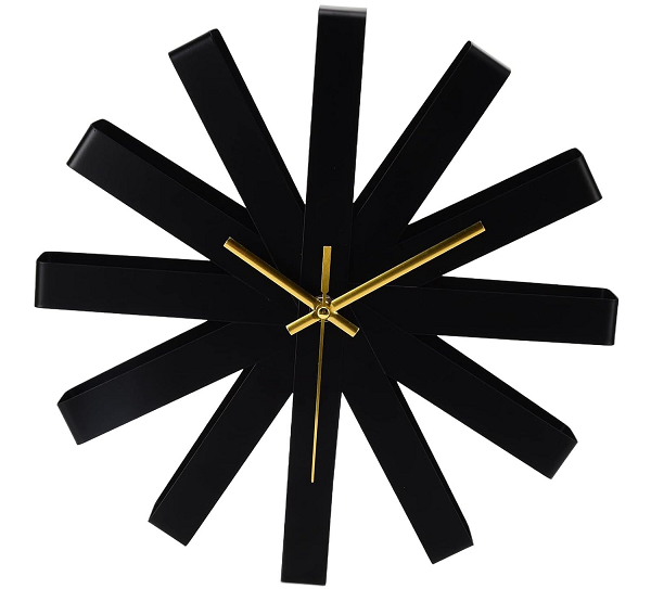 10 Modern Black Clock Designs - That Are Trending Right Now