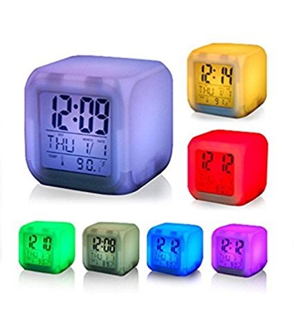 20 Modern Desk Clock Designs for Home and Office