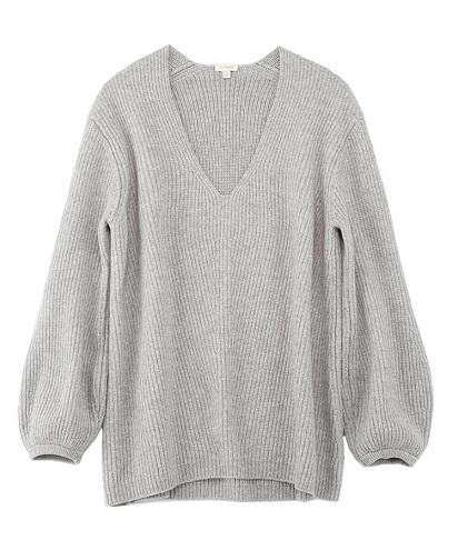 9 Amazing Grey Sweaters For Men And Women with Images