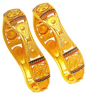 15 New Collection of 22k Gold Bangles Designs For Modern Women