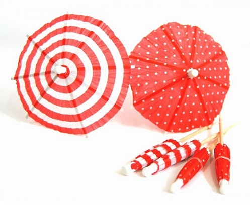 9 Beautiful Designs of Red Umbrellas with Images | I Fashion Styles