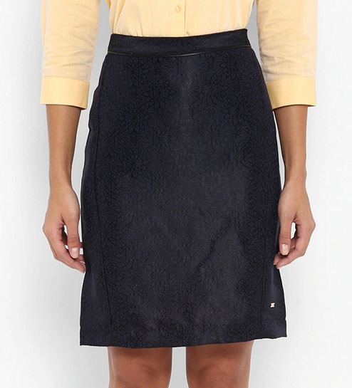 25 Beautiful Designs of Floral Skirts for Charming Look