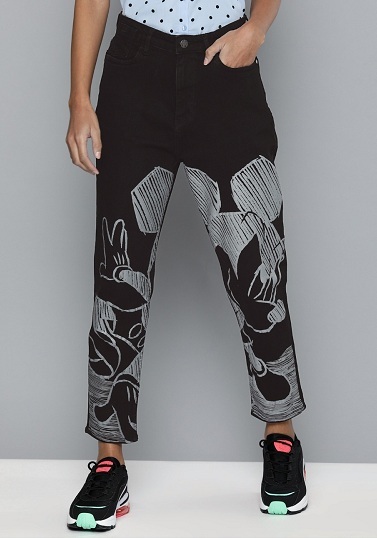 Black Jeans Collection - 30 Popular and Stylish Designs for Versatile Look