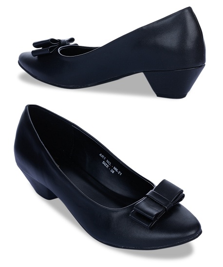 20 Stylish Penny Loafers For Men and Women in Different Designs