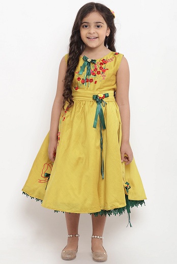 20 Beautiful Designs of 5 Years Girl Dresses - Latest Collection