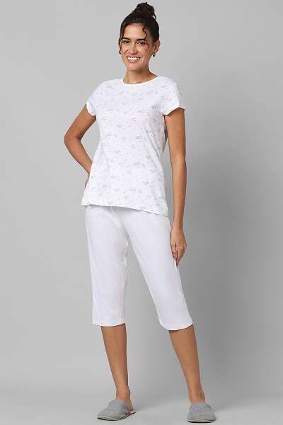 10 Comfortable Cotton Pajamas for Men and Women