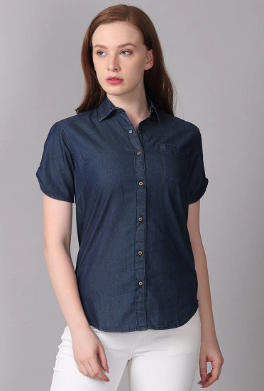 20 Stunning Models of Denim Shirts for Women's in Trend