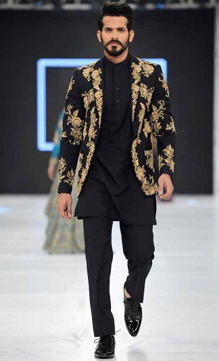10 Trending Collection of Pakistani Sherwani Designs for Men