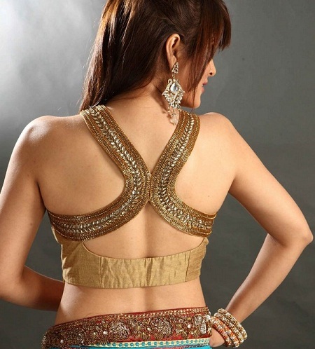 20 Stunning Backless Blouse Designs To Look Like A Celeb