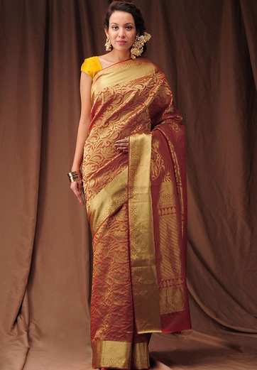 15 Modern Designs of Handwoven Sarees for Traditional Look