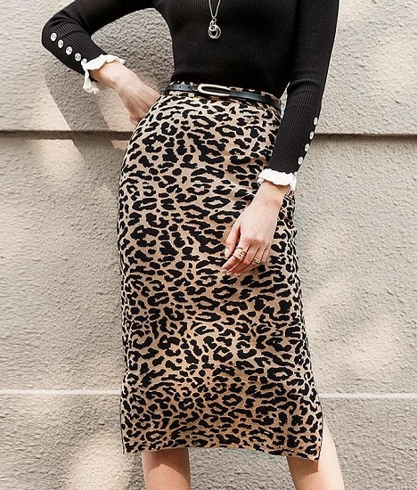 25 Stunning Pencil Skirts - Trending Designs With Style Tips
