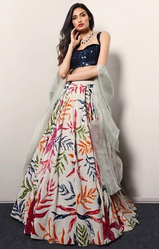 15 Stunning Party Wear Lehenga Choli Models - Choosing Guide