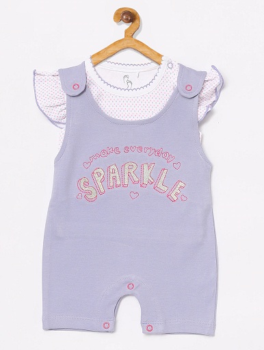 15 Trendy Models of Dungaree Dresses for Women and Kid Girls