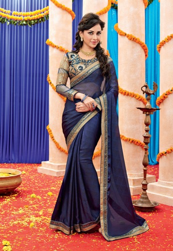 9 Trending Round Neck Blouse Designs for Stylish Look