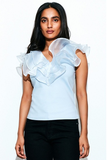 9 Latest Designs of Ruffle Tops Are Trending Now