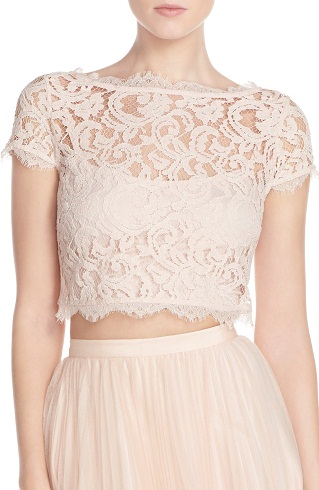 9 Trendy Designs of Blouse Tops Collection for Women in Fashion