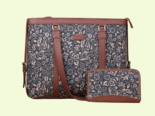 15 Most Popular Women's Designer Handbags Models in India