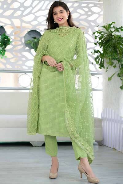 Designer Salwar Suits: Top 15 Models With Expert Style Tips