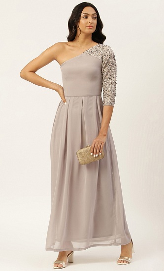 20 Latest Designs Long Dresses For Women with Trendy Look