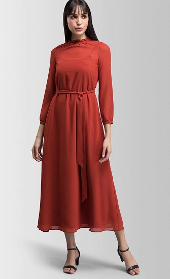 20 Latest Designs Long Dresses For Women with Trendy Look