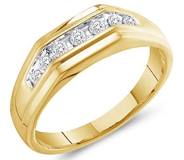 15 Stunning Designs of Gold Wedding Rings for Unique Look