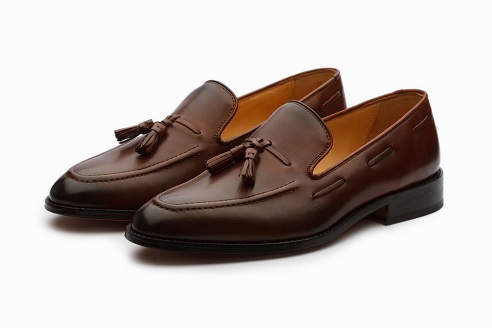 50 Different Types of Trendy Loafers for Men in 2023
