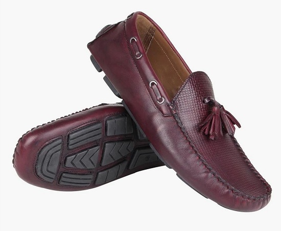 10 Trendy Styles of Tassel Loafers for Men and Women in Fashion