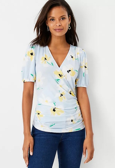 25 Stylish Designs of V Neck Tops for Stunning Look