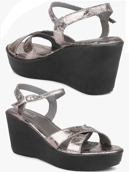 9 New Models of Silver Sandals for Women in Trend