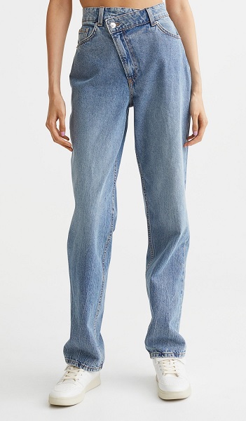 10 Stylish Baggy Jeans for Men and Women with Modern Look