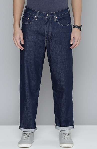 10 Stylish Baggy Jeans for Men and Women with Modern Look