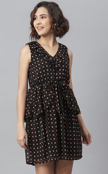 9 Trendy Models of Peplum Dresses for Modest Look