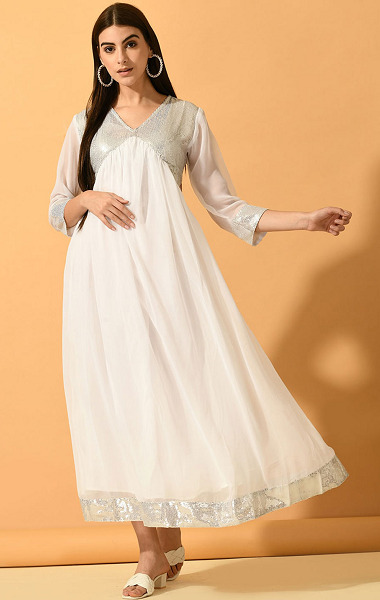 9 Latest Empire Waist Dress Designs for Women in Fashion