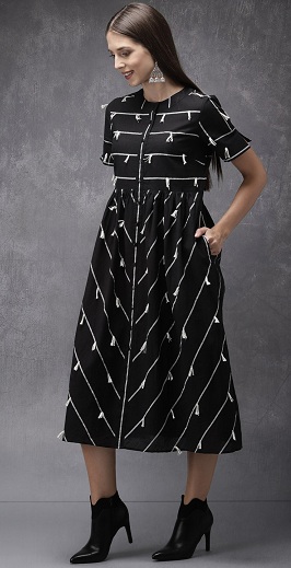 30 Stunning Black Kurti Designs For Women In Trend