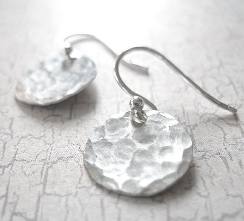 15 Beautiful Designs of Silver Earrings for Women in Trend