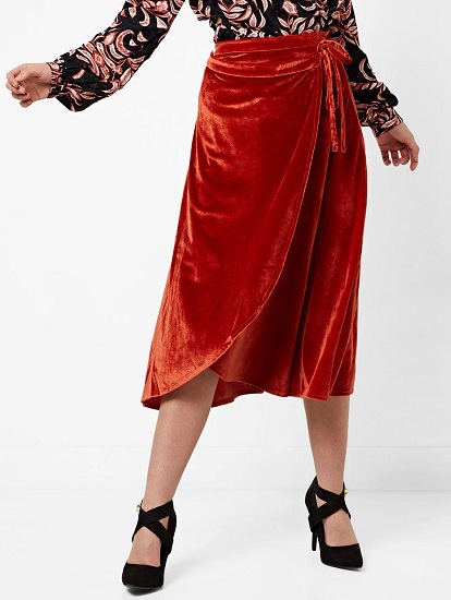 9 Elegant Designs of Velvet Skirts for Women in Trend | I Fashion Styles