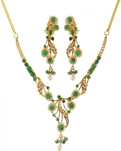 Emerald Necklace Designs - 9 Latest Models for Stunning Look