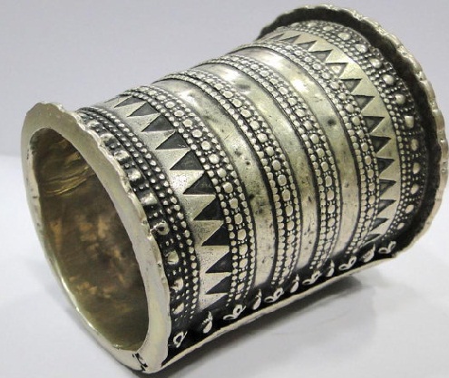 Silver Bangles for Women - 15 Latest and Beautiful Designs