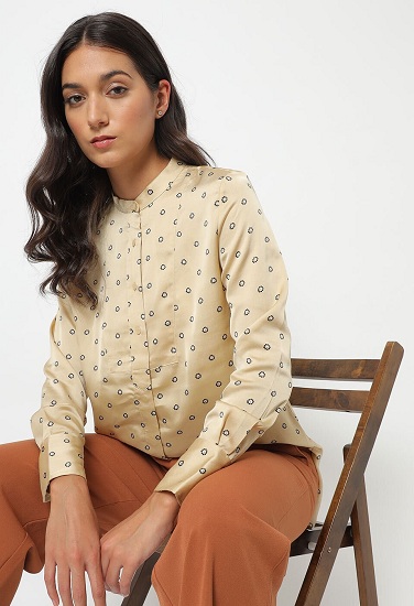 Linen Shirts For Women: 15 Beautiful Designs for Comfortable Feel