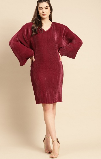 25 Trendy Designs of Satin Dresses for Ladies in Fashion